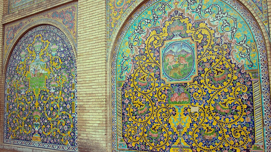 Persian miniature painting close-up